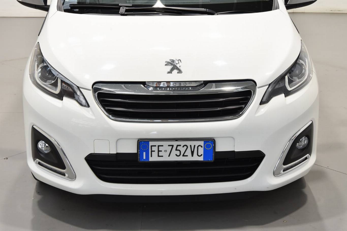 PEUGEOT 108 37