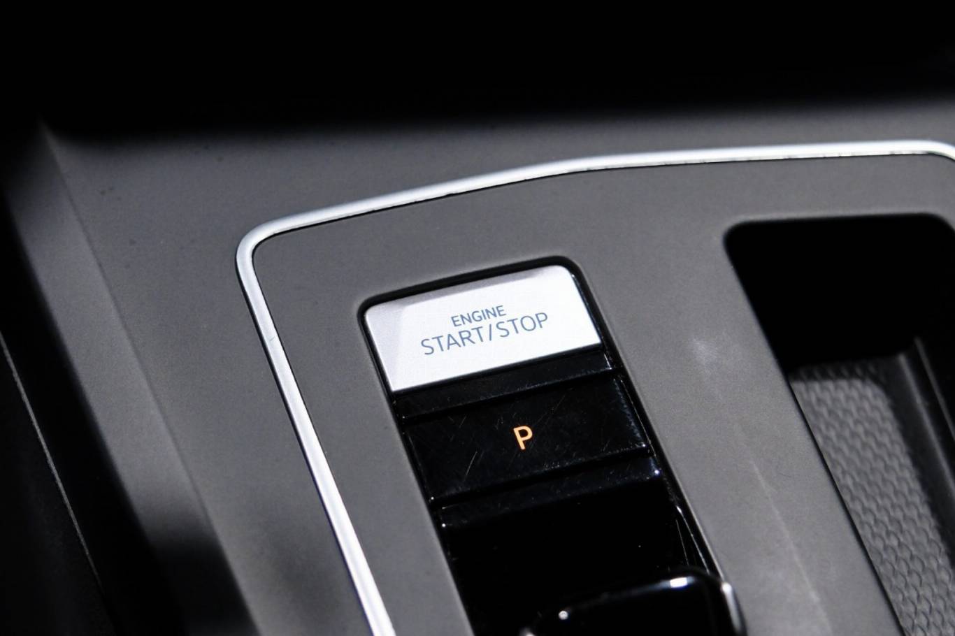 VOLKSWAGEN Golf Variant 30