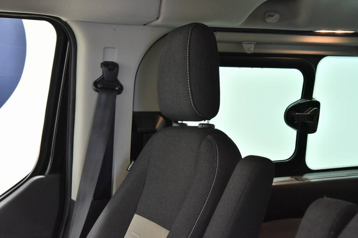 FORD Tourneo Custom 4