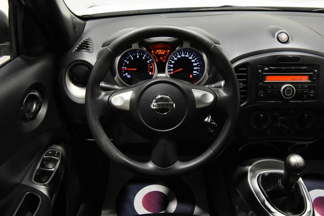 NISSAN Juke 23
