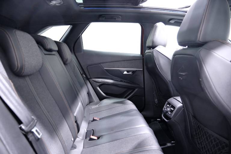 PEUGEOT 3008 70