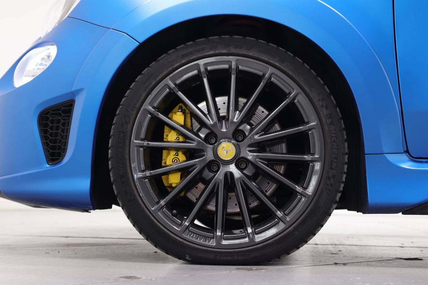 ABARTH 595 13