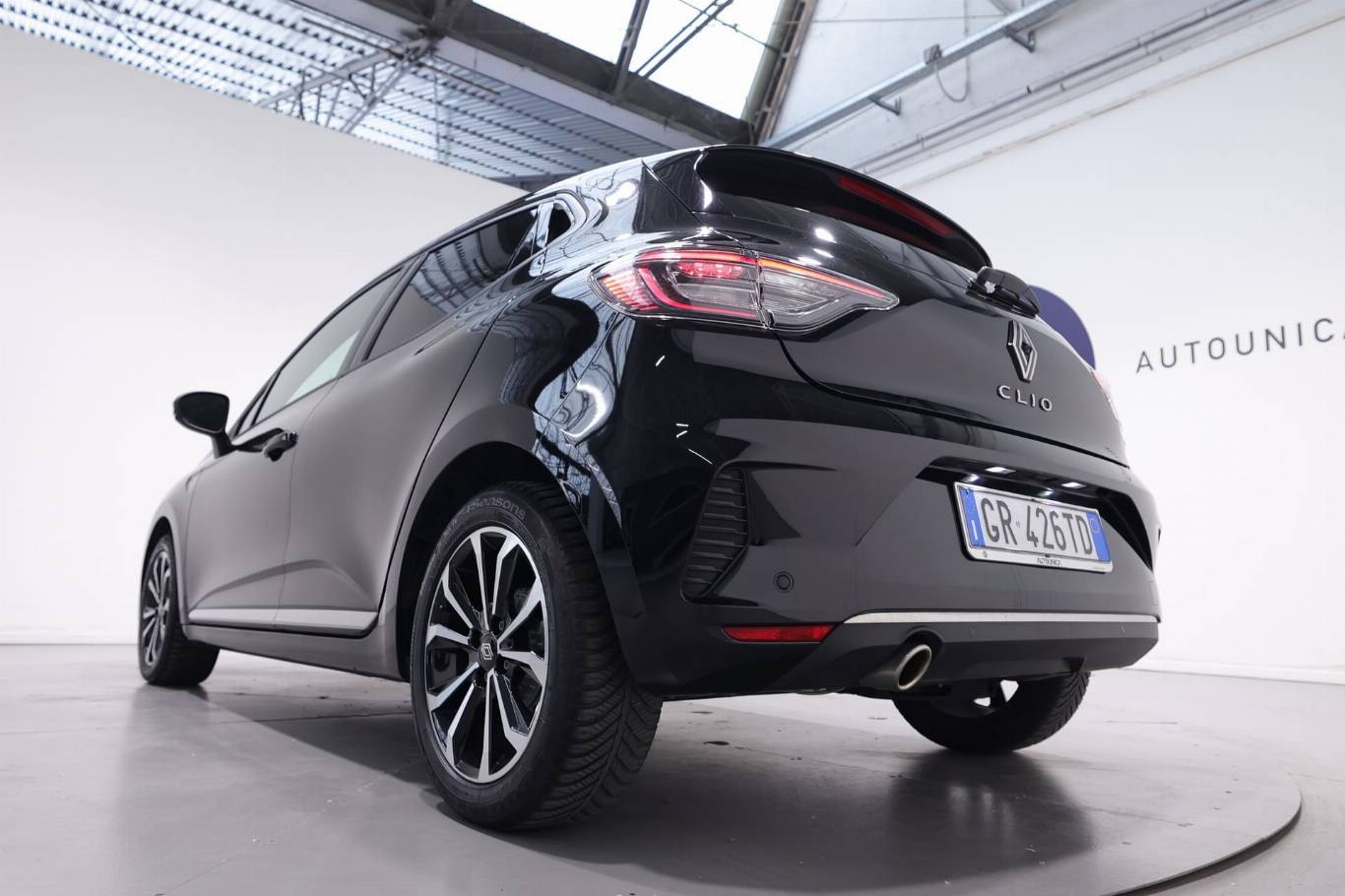 RENAULT Clio 40