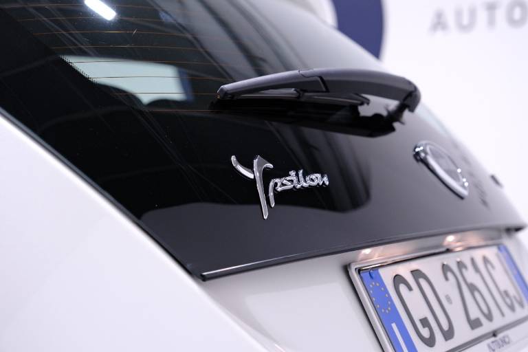 LANCIA Ypsilon 34