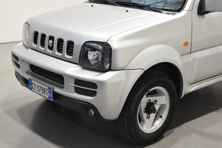 SUZUKI Jimny 32