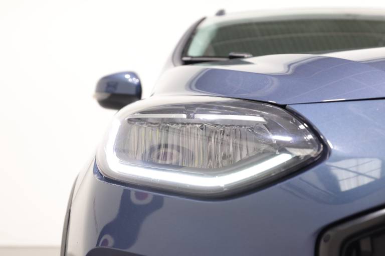 FORD Fiesta 12