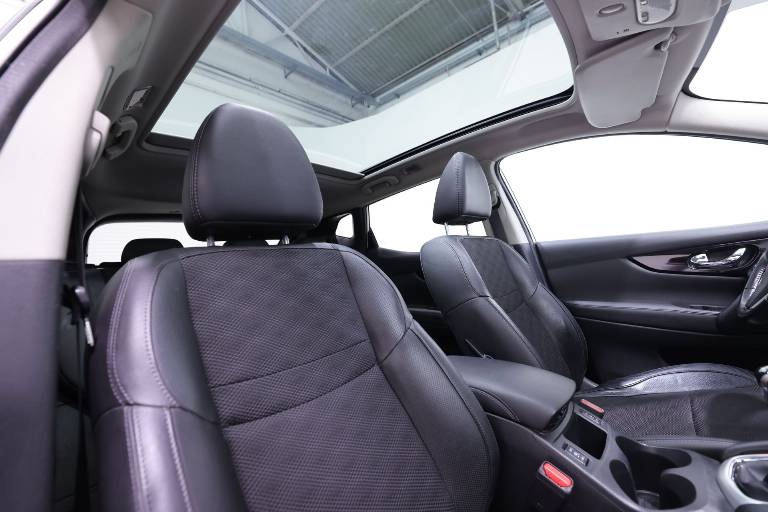 NISSAN Qashqai 53