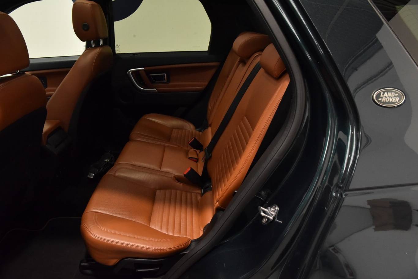 LAND ROVER Discovery Sport 16