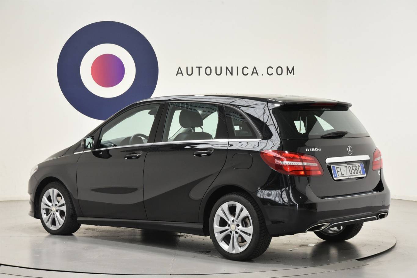 MERCEDES-BENZ B 180 2