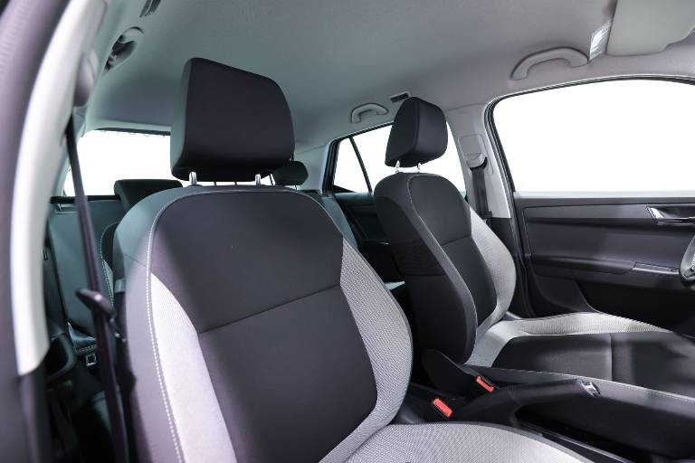 SKODA Fabia 45