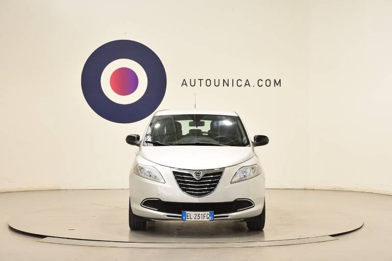 LANCIA Ypsilon 5