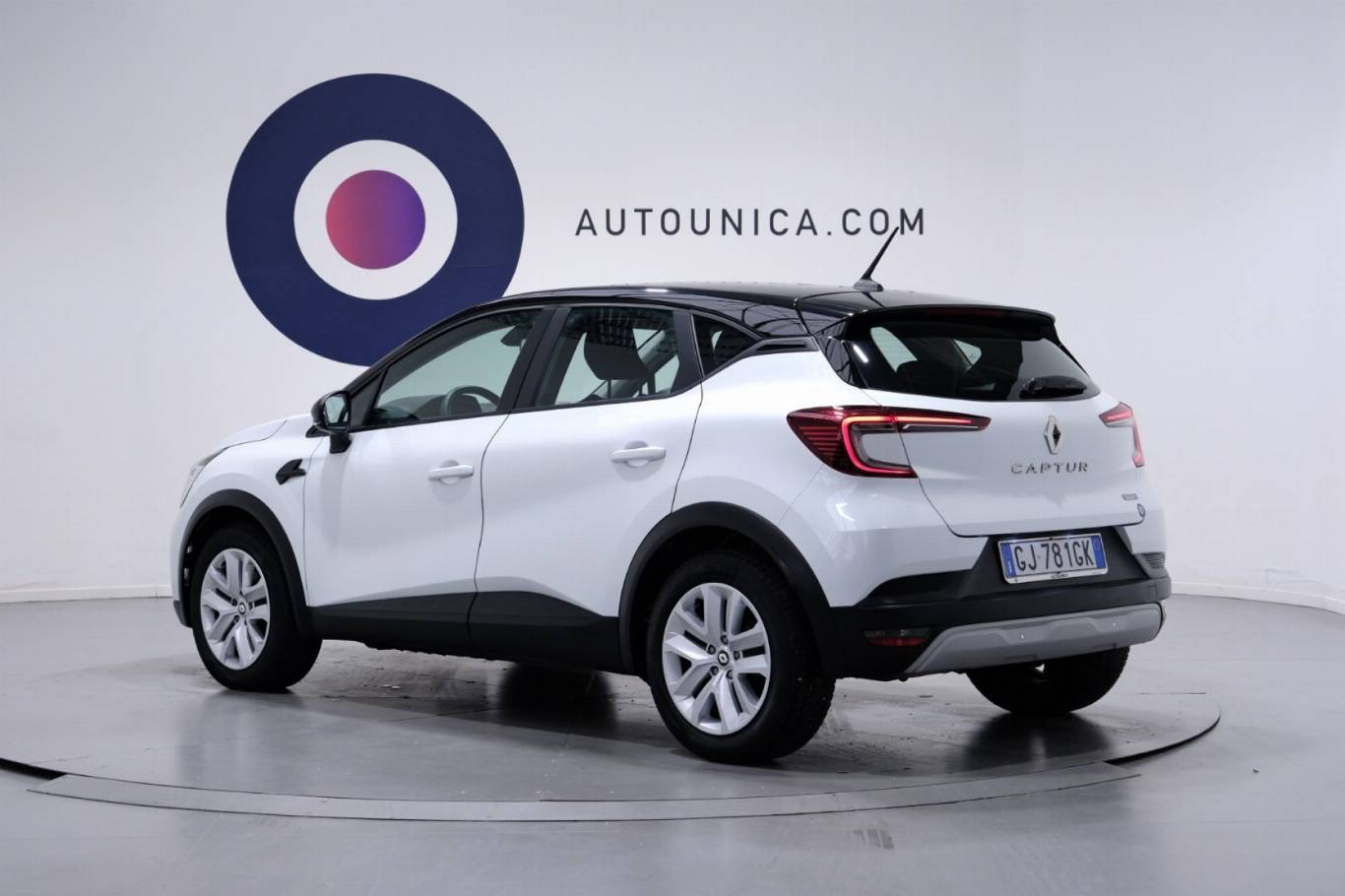 RENAULT Captur 17