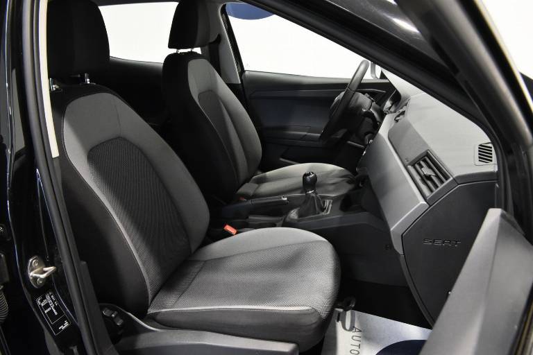 SEAT Ibiza 21