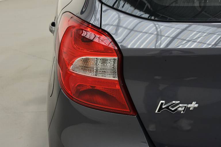 FORD Ka+ 34