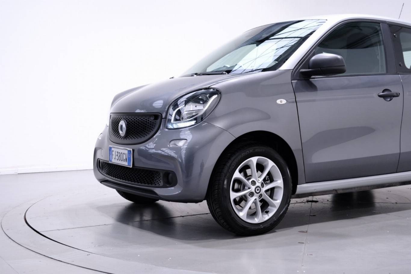 SMART ForFour 48