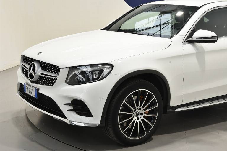 MERCEDES-BENZ GLC 250 33