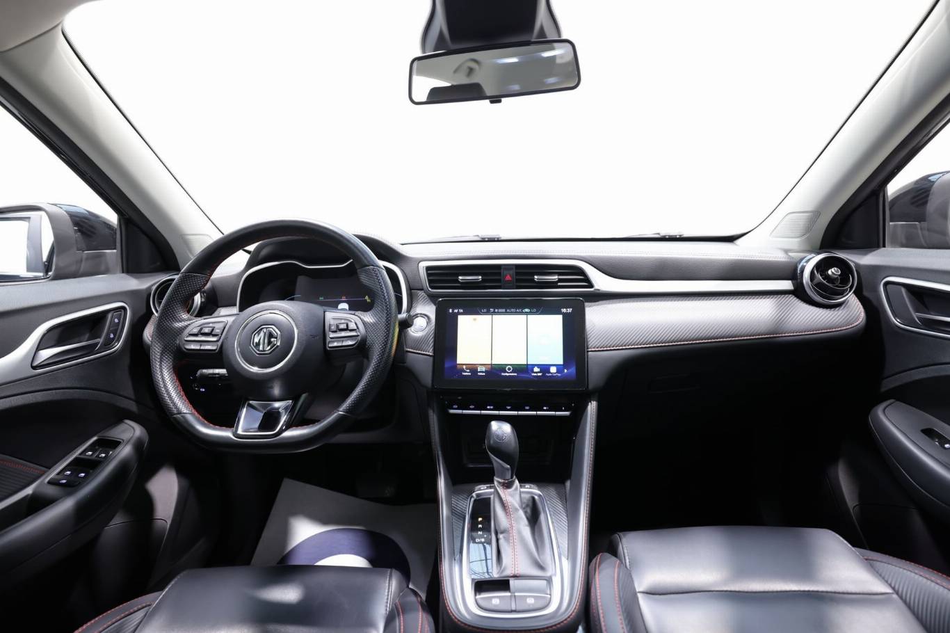 MG ZS 10