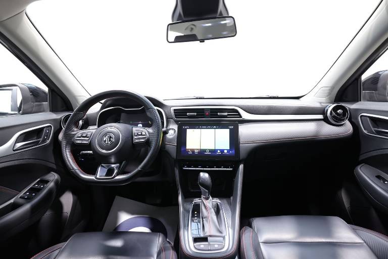 MG ZS 10