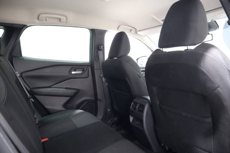 NISSAN Qashqai 60