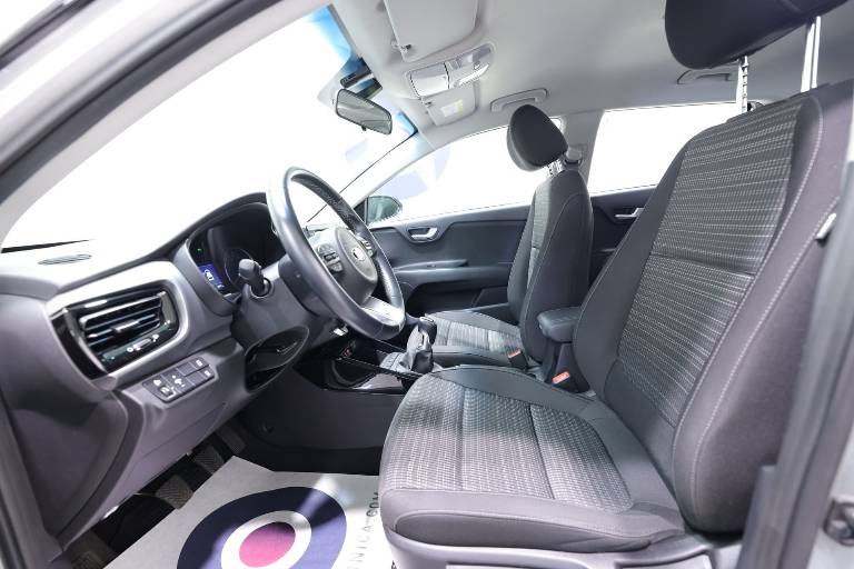KIA Stonic 14