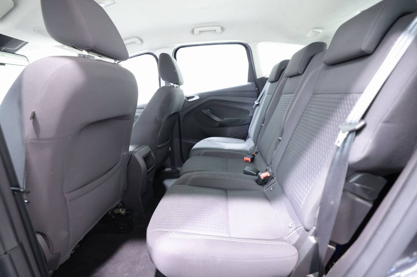 FORD C-Max 39