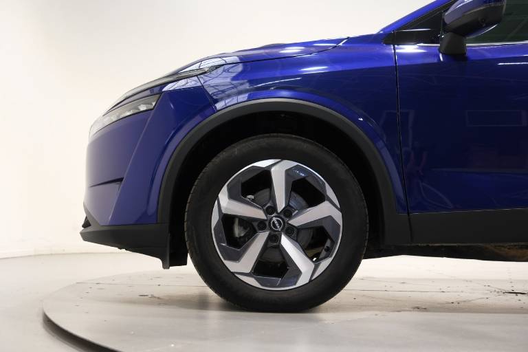 NISSAN Qashqai 18