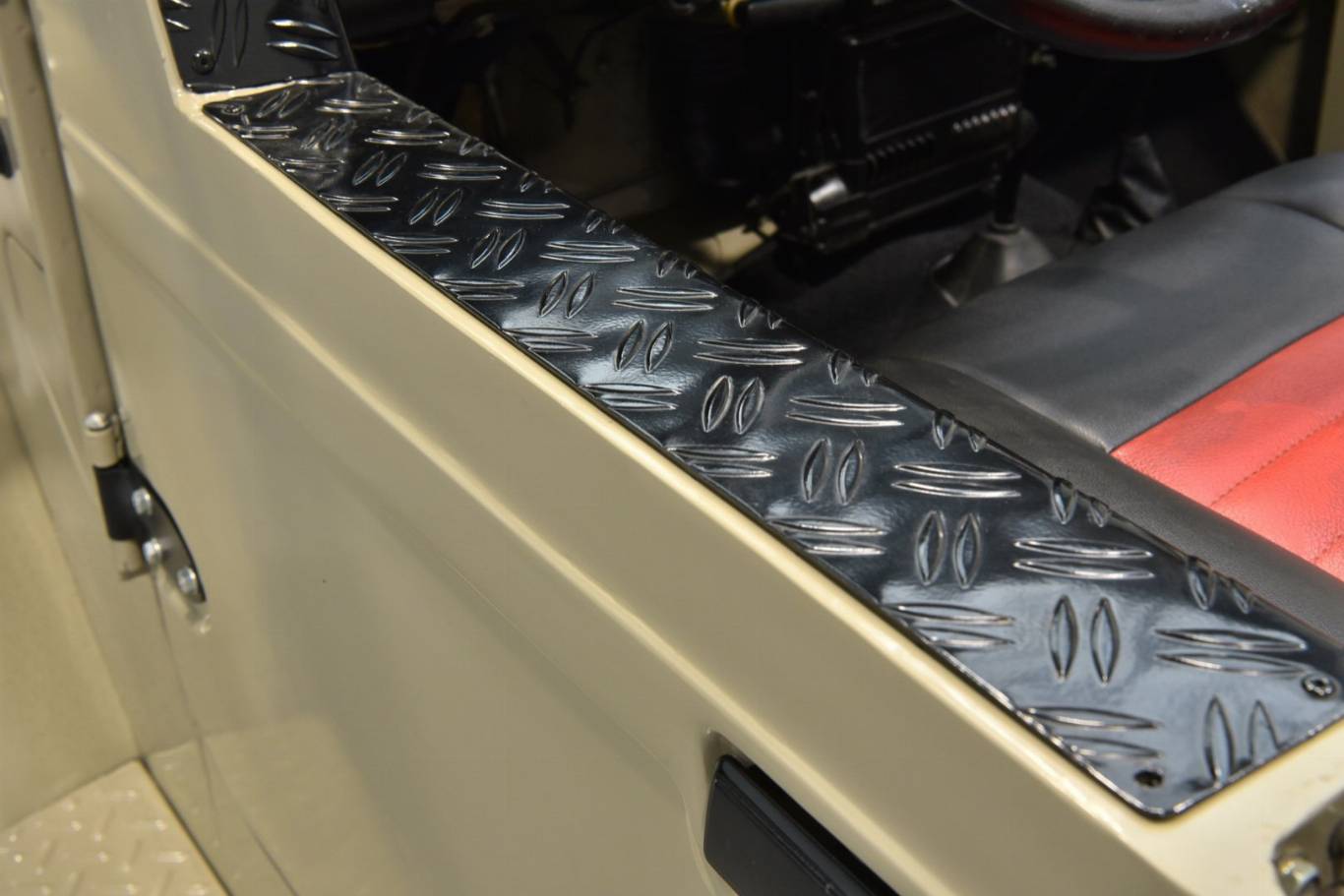 TOYOTA Land Cruiser 57