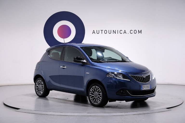 LANCIA Ypsilon 3