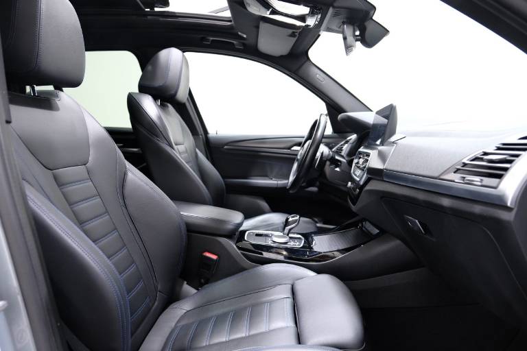 BMW X3 68