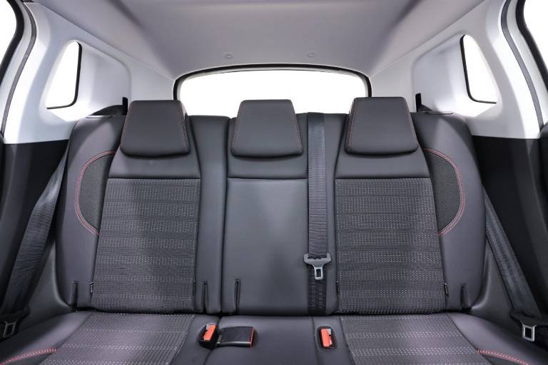 PEUGEOT 2008 34