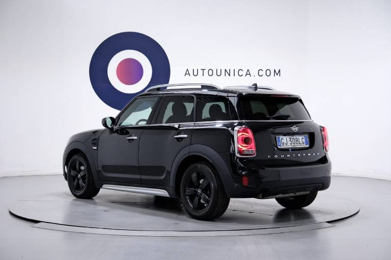 MINI Countryman 17