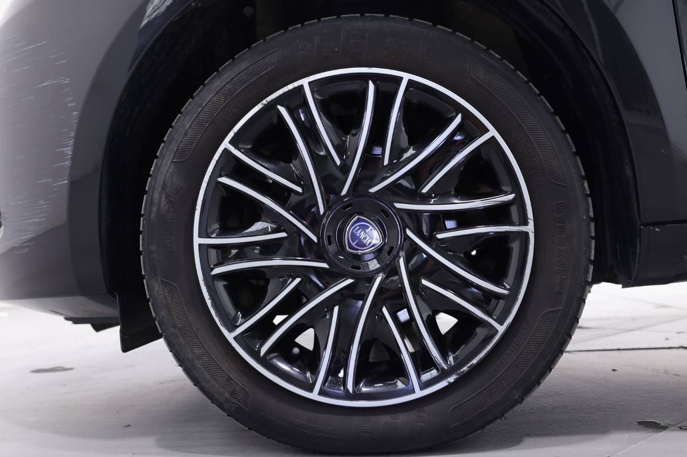 LANCIA Ypsilon 10