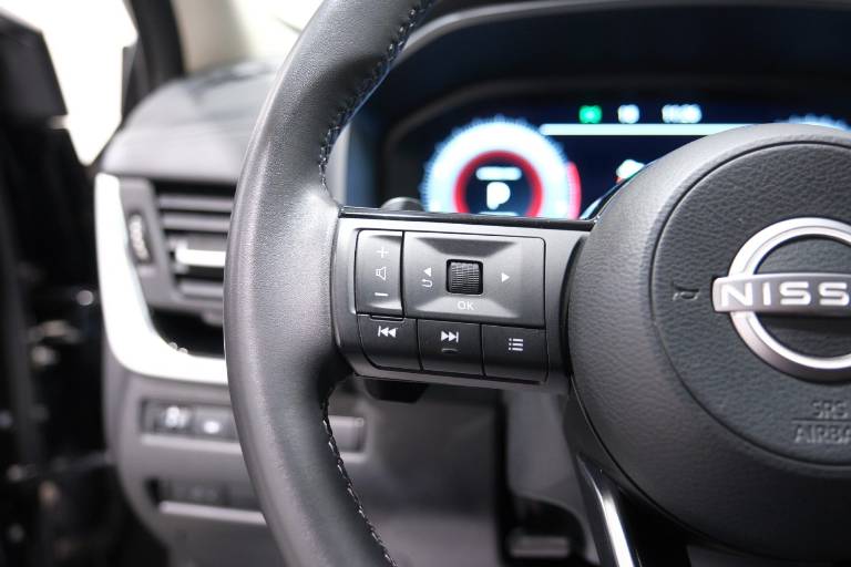 NISSAN Qashqai 23