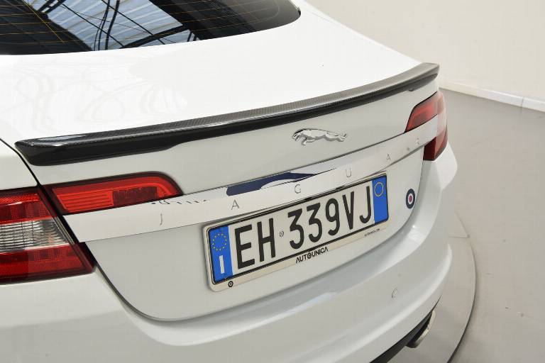 JAGUAR XF 47