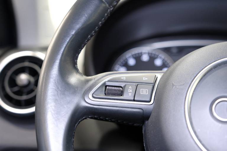 AUDI A1 20