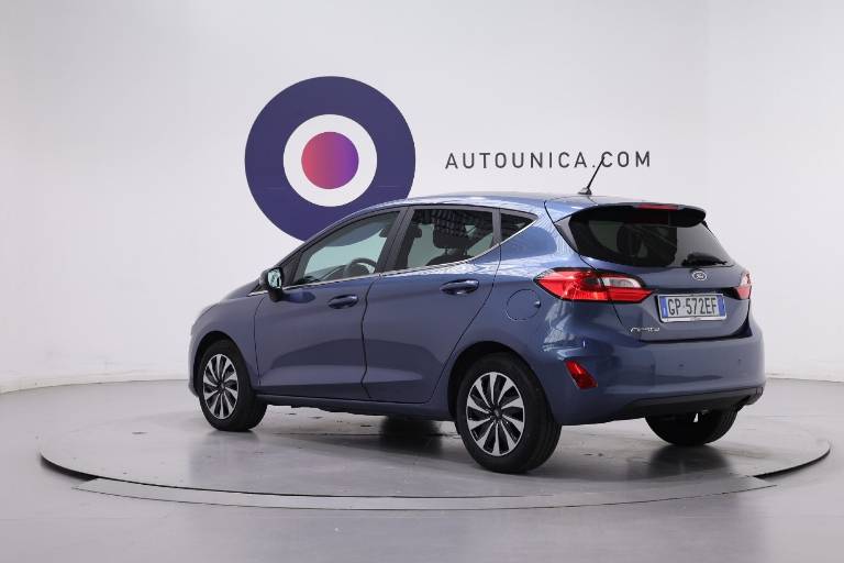 FORD Fiesta 16