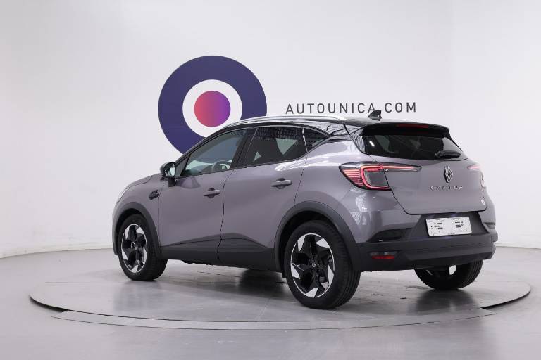 RENAULT Captur 16