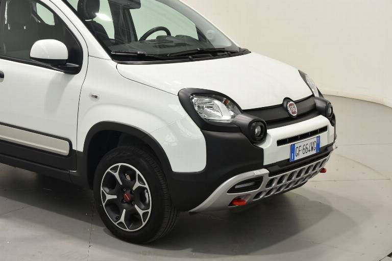 FIAT Panda Cross 16