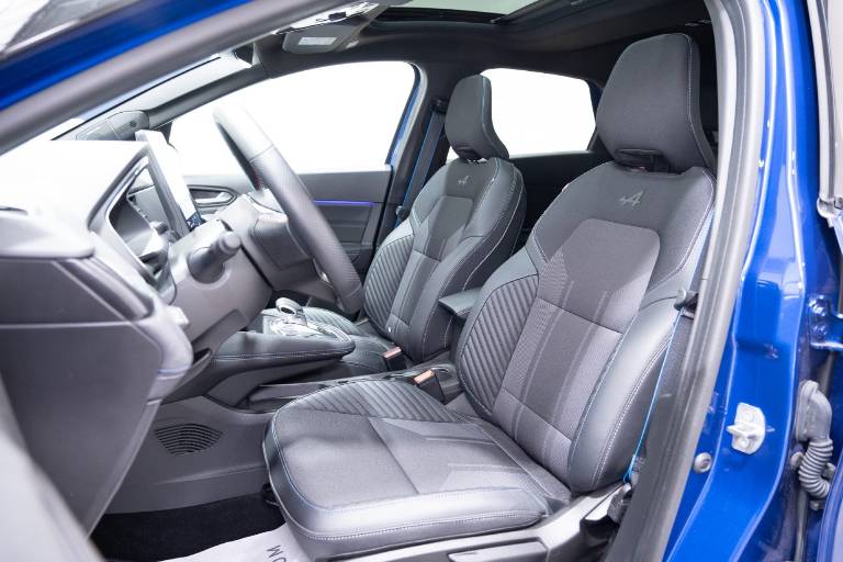 RENAULT Captur 6