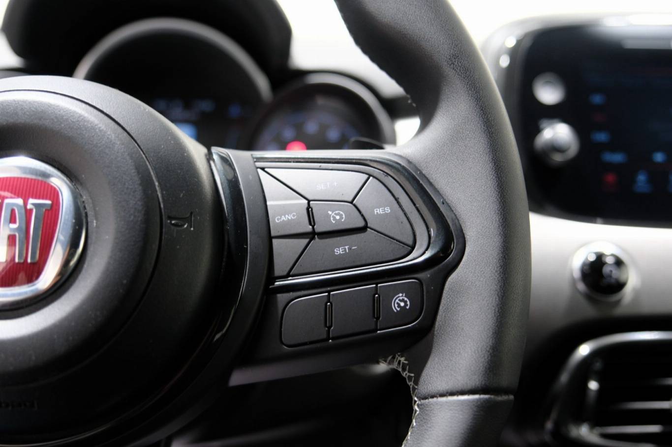 FIAT 500X 22