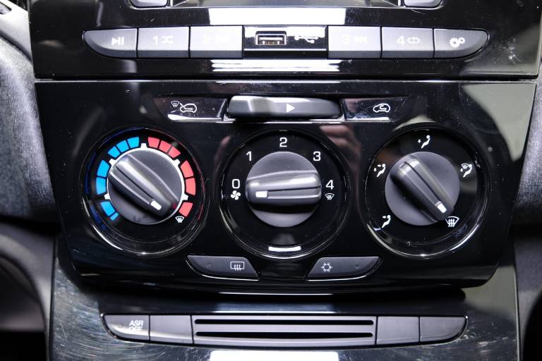 LANCIA Ypsilon 24