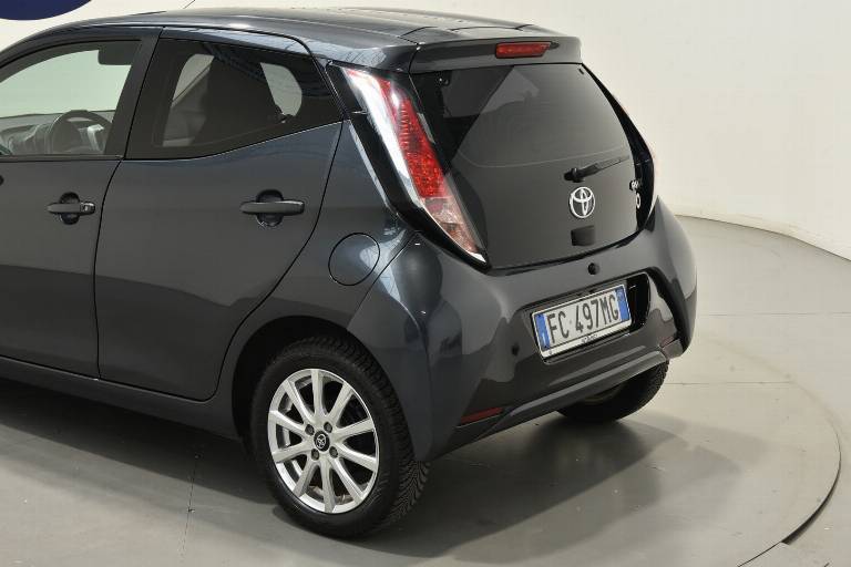 TOYOTA Aygo 35
