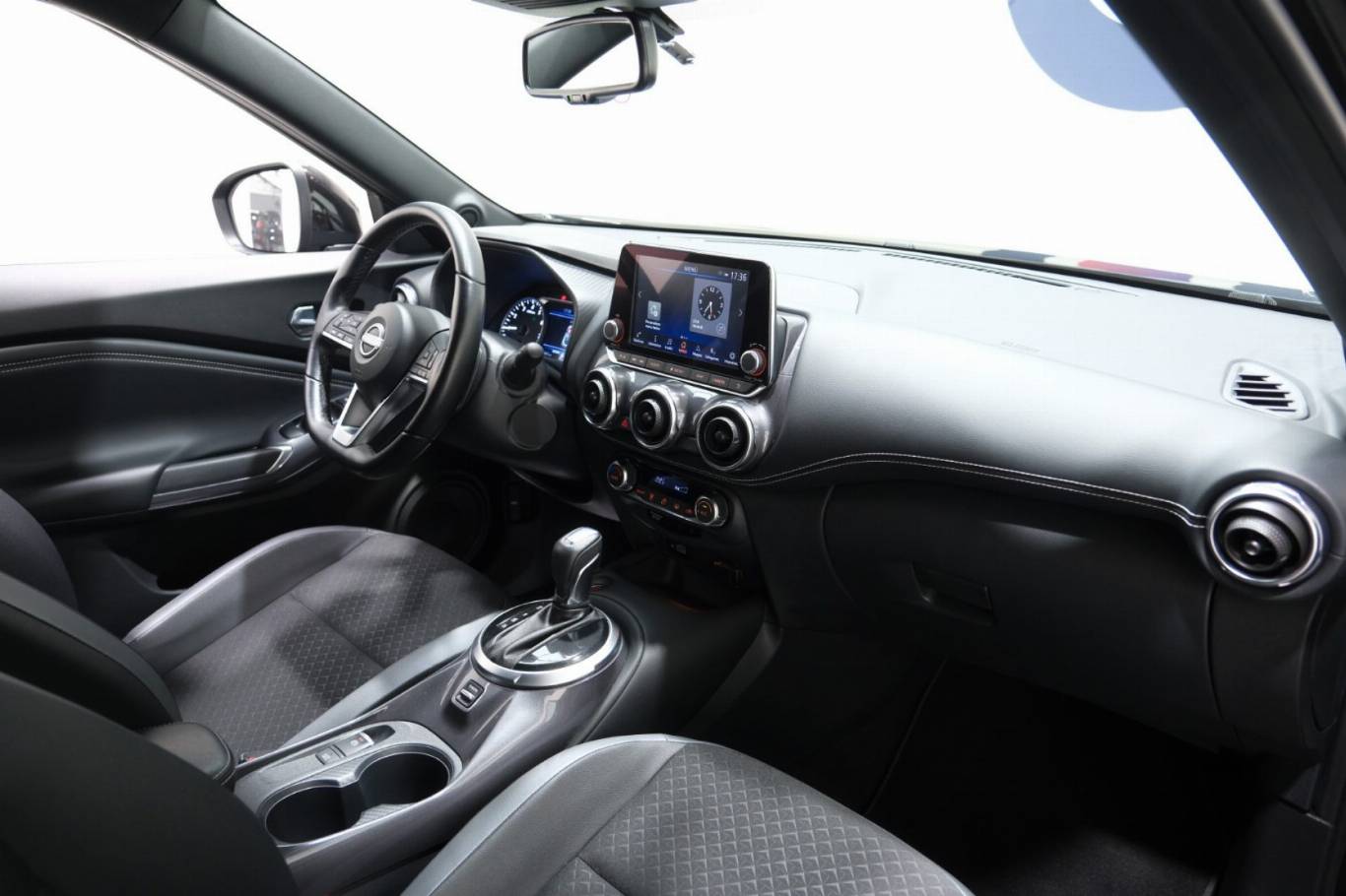 NISSAN Juke 55