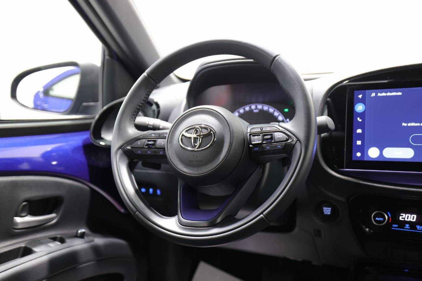 TOYOTA Aygo X 33