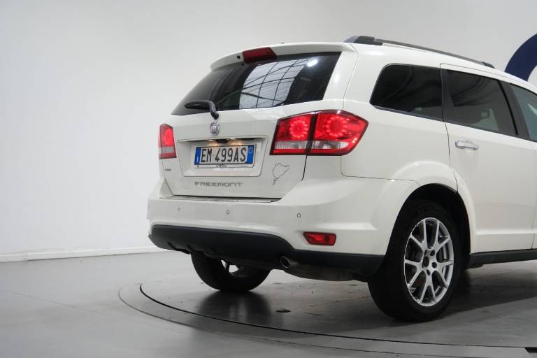 FIAT Freemont 12