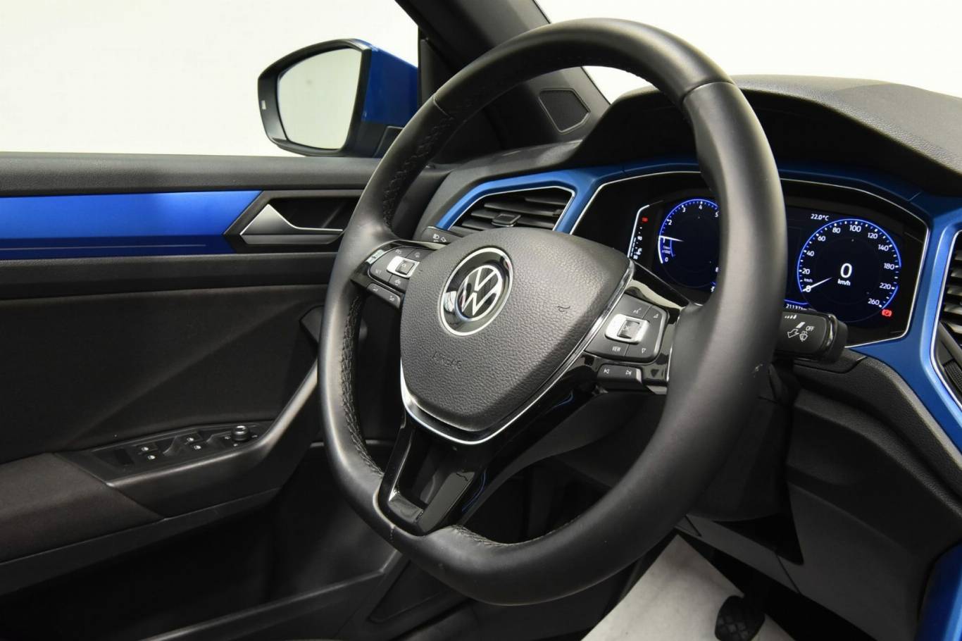 VOLKSWAGEN T-Roc 22