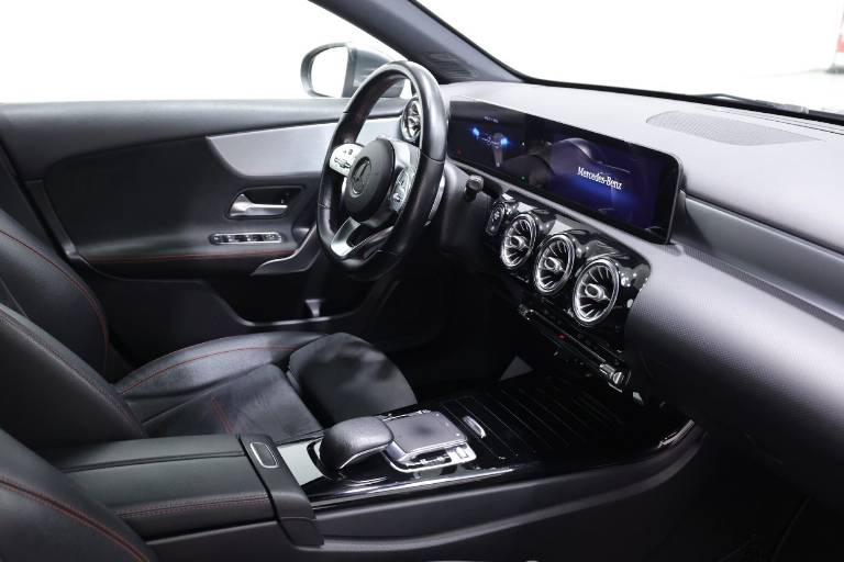 MERCEDES-BENZ A 180 45