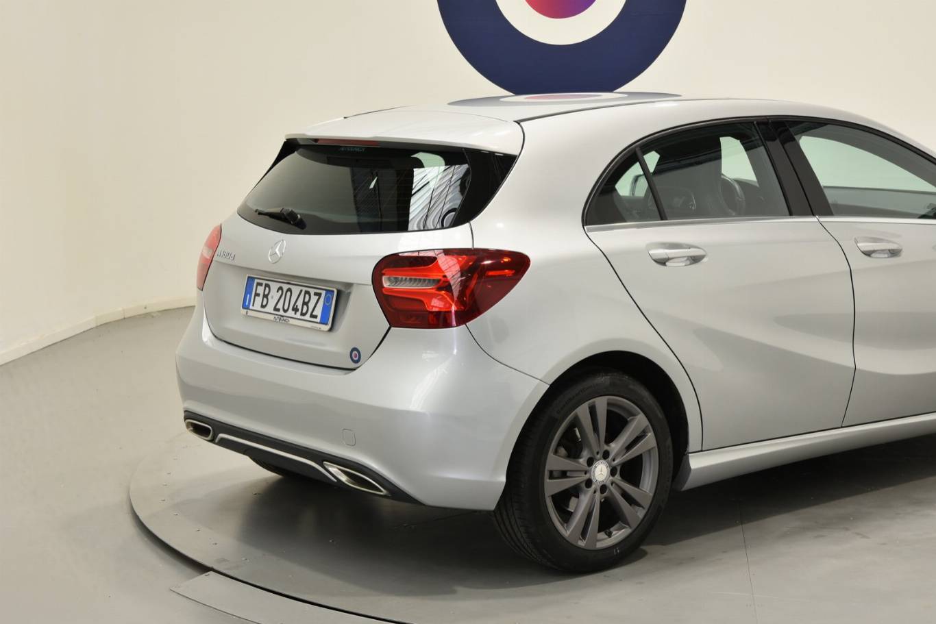 MERCEDES-BENZ A 180 17