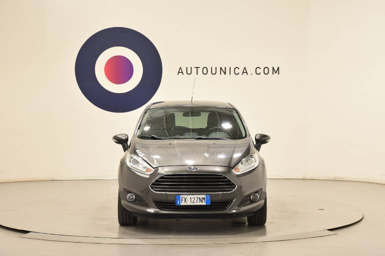 FORD Fiesta 5