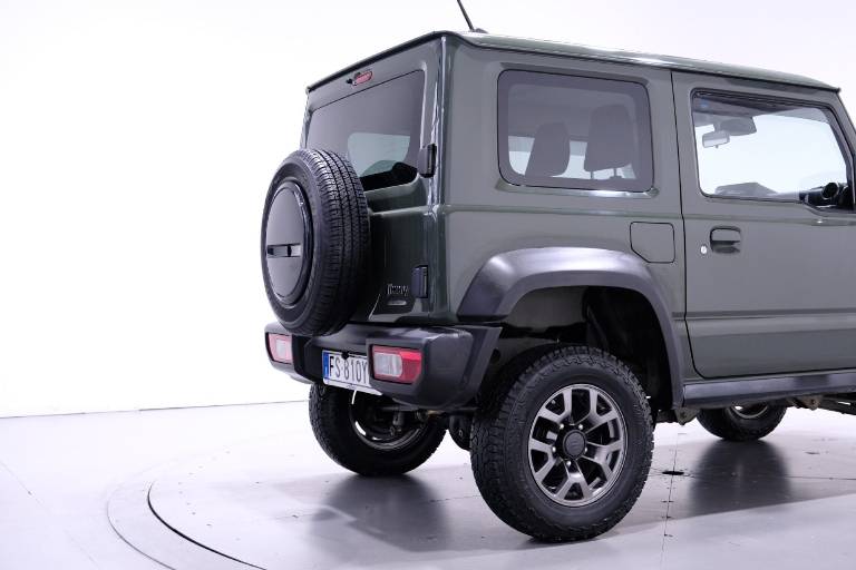 SUZUKI Jimny 47